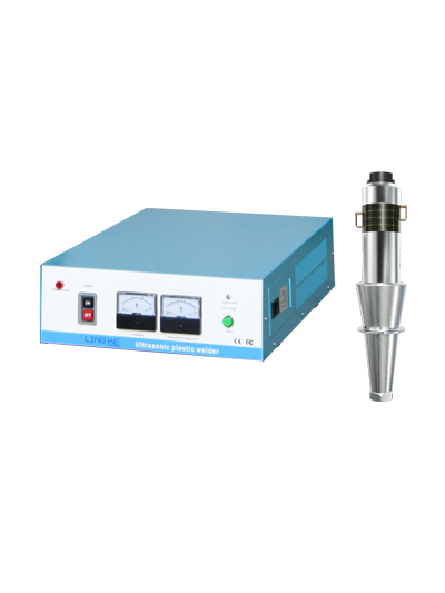 15kHz-2600W 模擬 靈科超聲波發(fā)生器+超聲波換能器