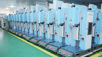 靈科超聲波塑料焊接機為何能引領(lǐng)工藝革新？