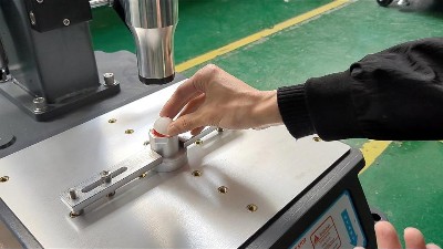 超聲波焊接機在ABS材質小圓球<i style='color:red'>玩具焊接</i>應用的技術詳解